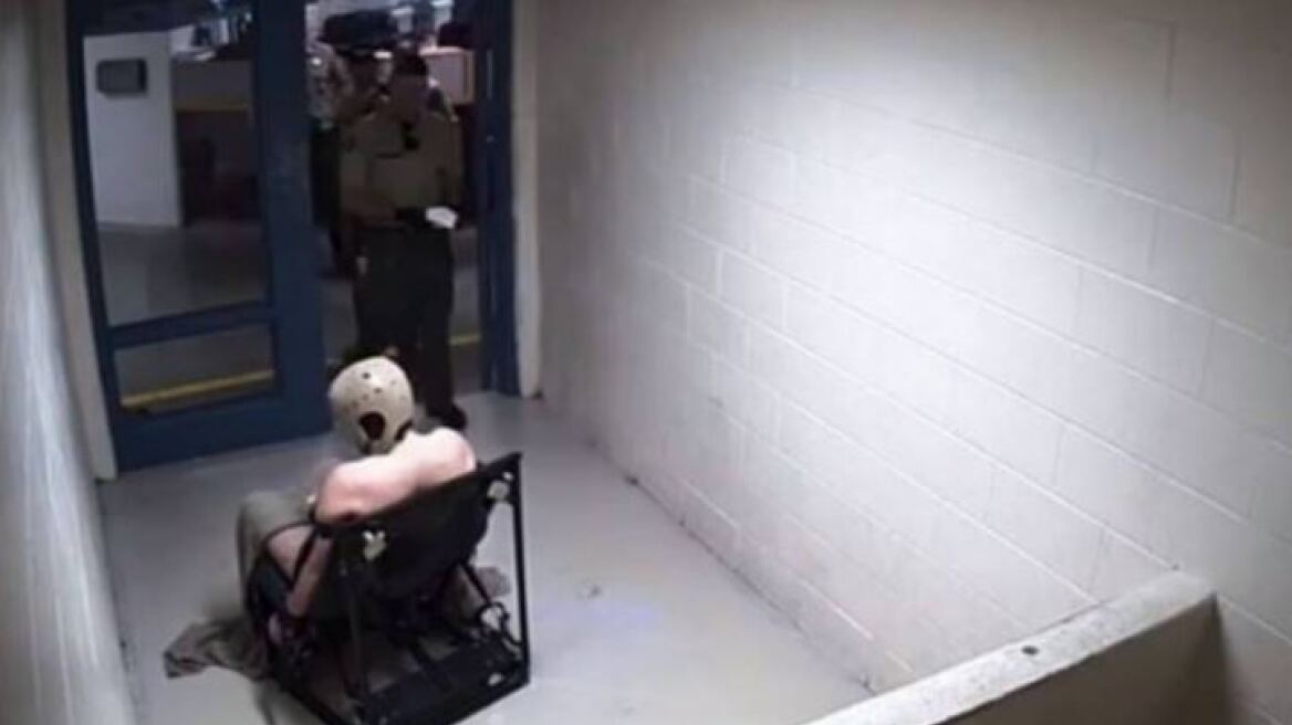 Βίντεο σοκ: Δεσμοφύλακες γελούν κοιτώντας έναν κρατούμενο να ξεψυχάει