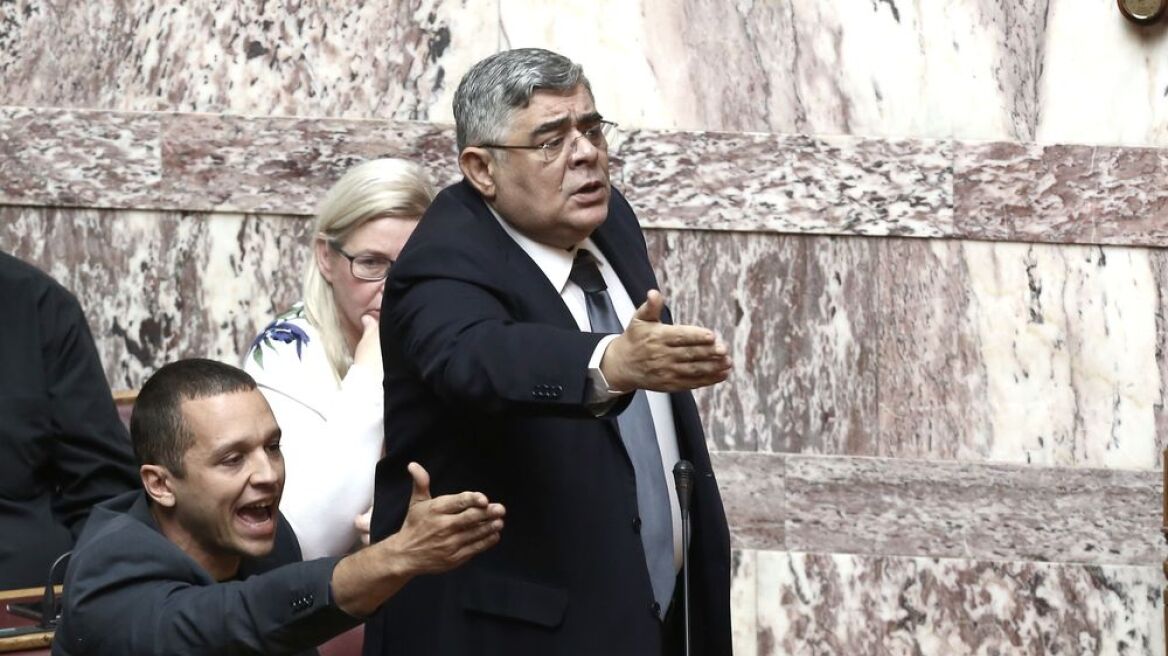 Η Βουλή περικόπτει κατά 25% τη βουλευτική αποζημίωση των Μιχαλολιάκου, Κασιδιάρη και Ηλιόπουλου