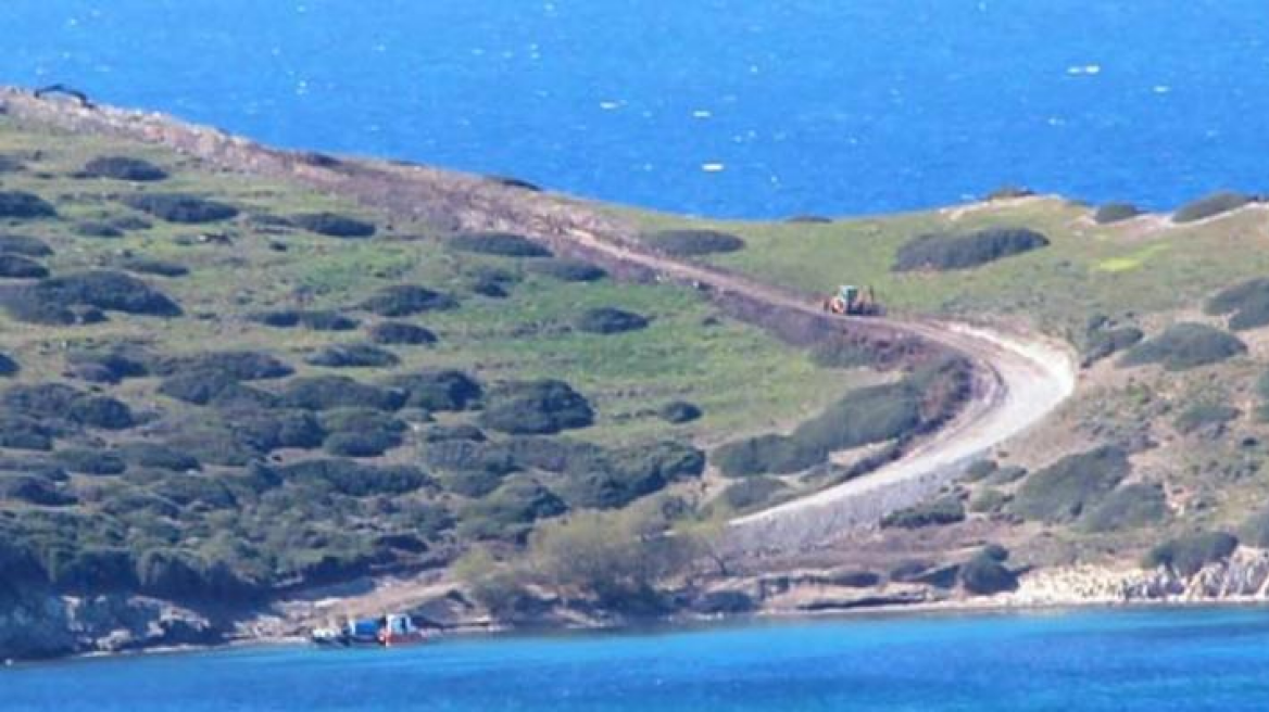 Ανοίγουν δρόμο στη νησίδα απέναντι από τα Ίμια οι Τούρκοι