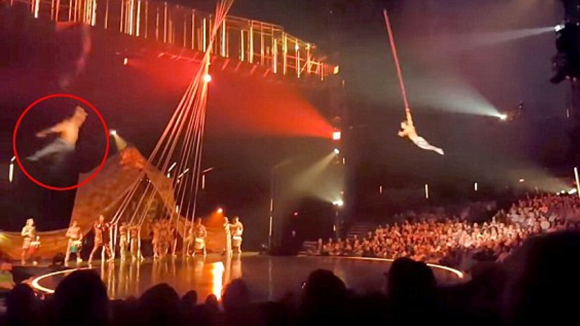Σοκαριστικό βίντεο: Ακροβάτης του Cirque du Soleil γλιστράει από τη λαβή, πέφτει και χάνει τη ζωή του