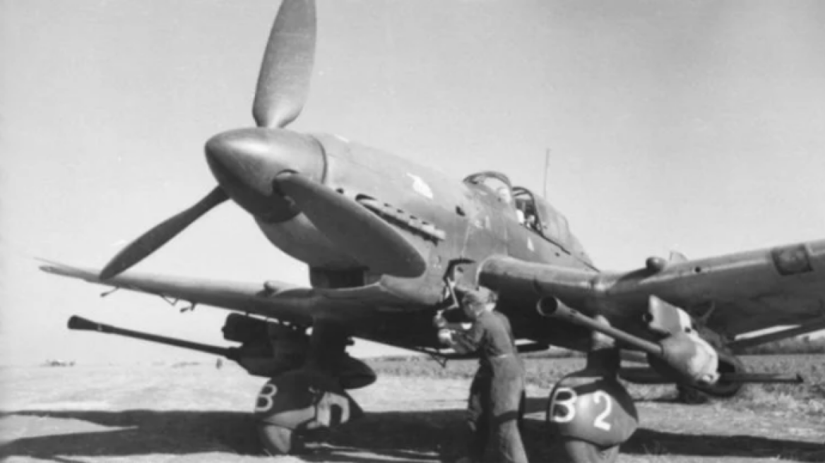 The Flying Tank Buster: Hans-Ulrich Rudel 2,000 targets destroyed including 519 tanks