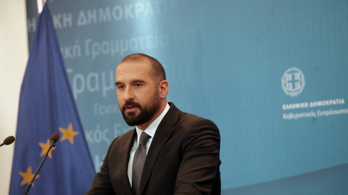 Τζανακόπουλος: Δεν επιβεβαιώνεται η μεταγωγή των Ελλήνων στρατιωτικών στο δικαστήριο