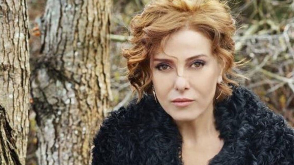 Τουρκία: Στη φυλακή διάσημη τραγουδίστρια επειδή «έβρισε» τον Ερντογάν