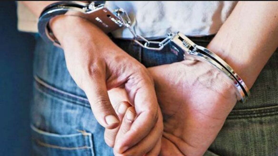Νέο Ηράκλειο: 30χρονος συνελήφθη για ασελγείς πράξεις έξω από σχολείο