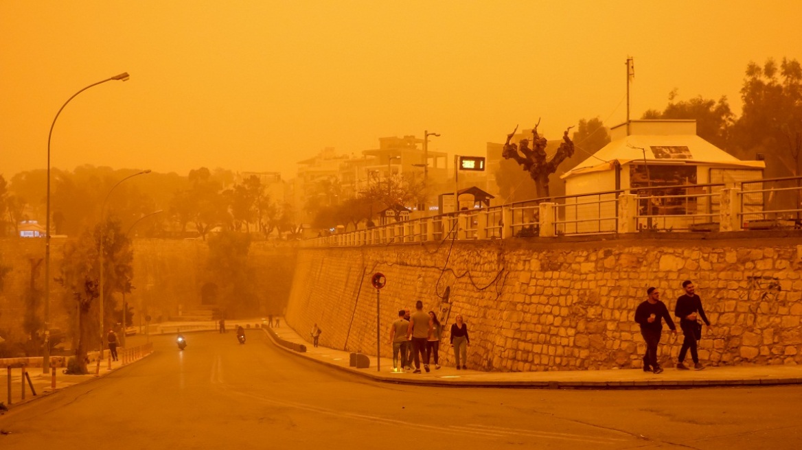 «Σαχάρα» ξανά η Κρήτη - Επιστρέφει από αύριο η αφρικανική σκόνη 