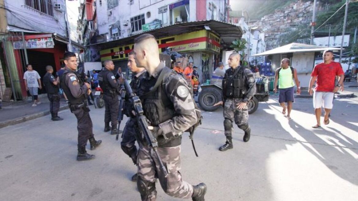 Επιχείρηση των ειδικών δυνάμεων με 8 νεκρούς στη μεγαλύτερη φαβέλα της Βραζιλίας