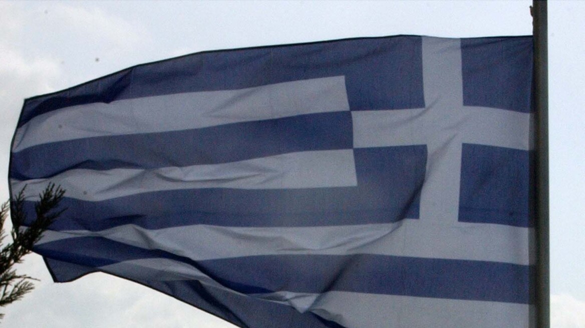 greek_flag_ships