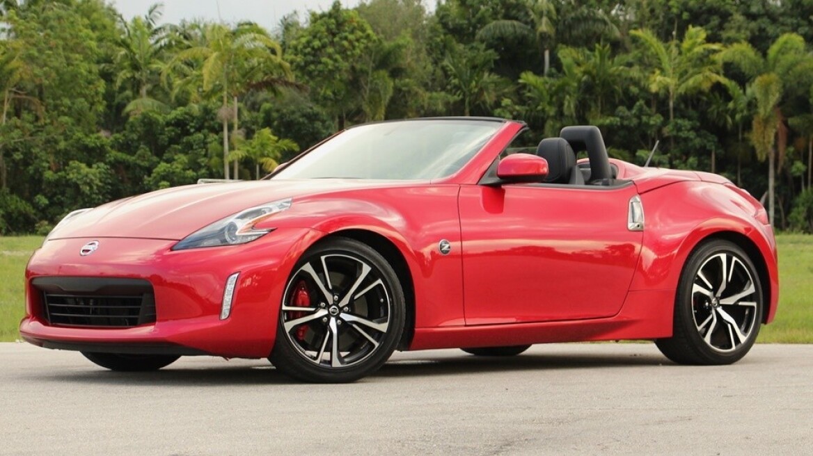 190502130004_2018-nissan-370z-roadster-review-chariatis-1000a