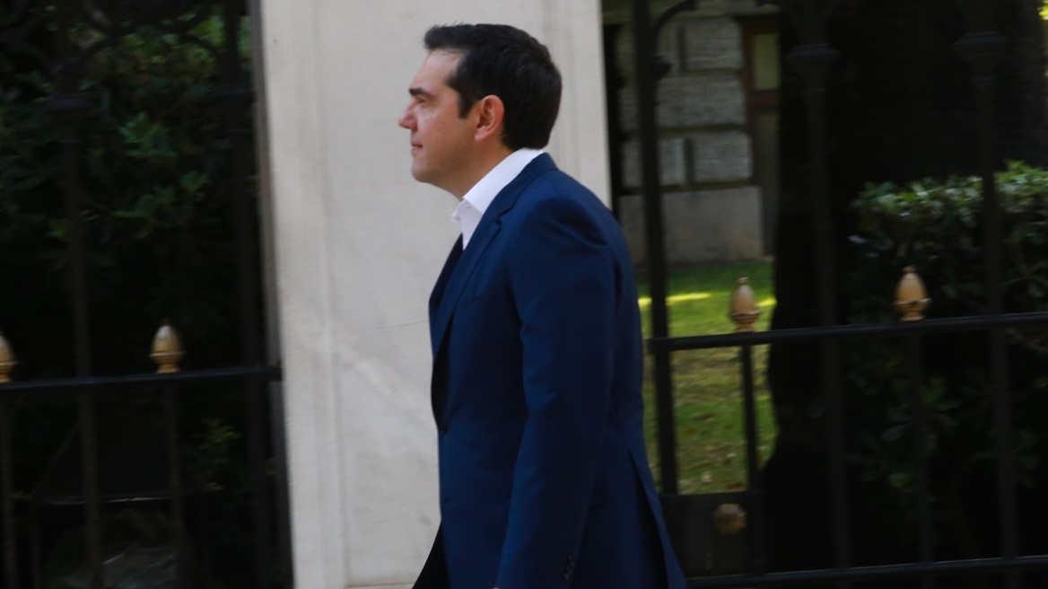 alexis-tsipras-perpataei