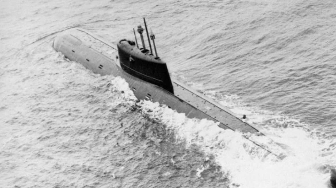 submarine-870x4181