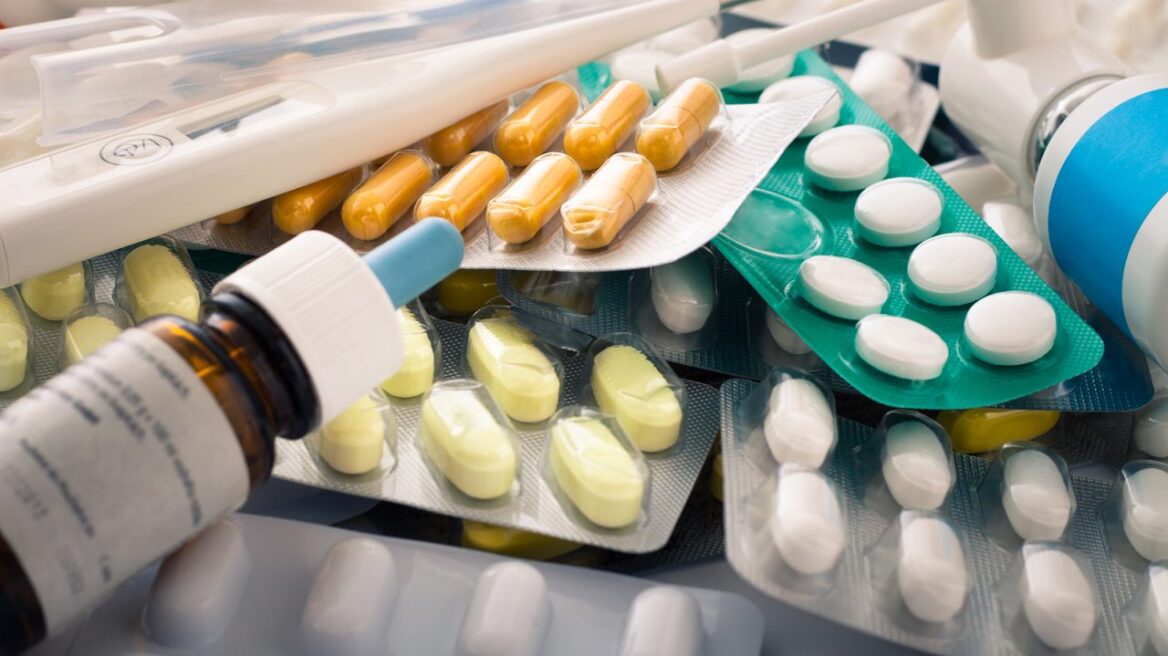 antibiotics-pills