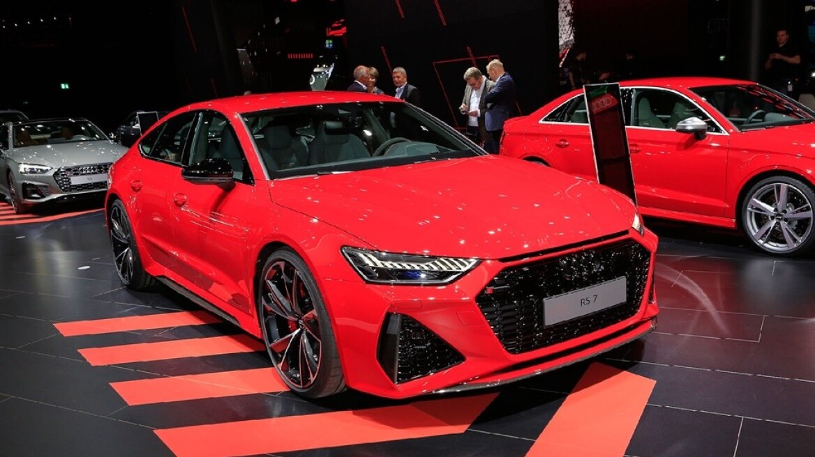 Audi-rs7-sportback-tsiro-1000