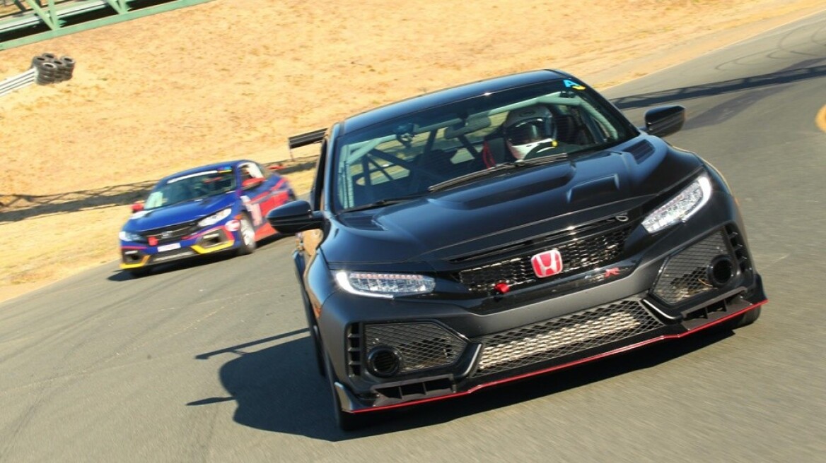 Honda-Performance-Development-Civic-Type-R-TC-Race-tsiro-1000