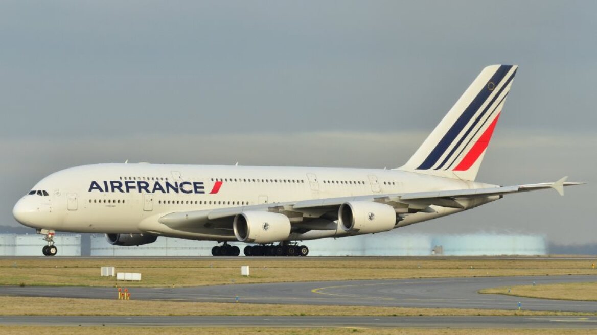 Airbus_A380-800_Air_France__AFR__F-HPJE_-_MSN_052__9270323641_