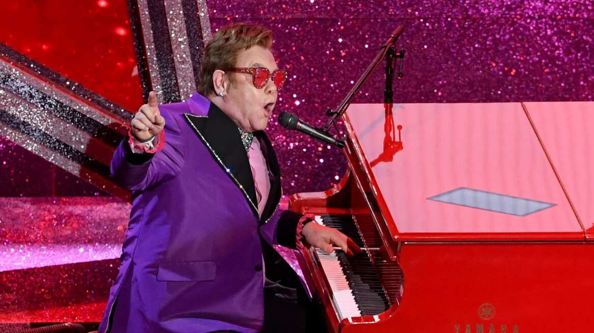 Oscars-2020-Elton-John-Performs-Im-Gonna-Love-Me-Again