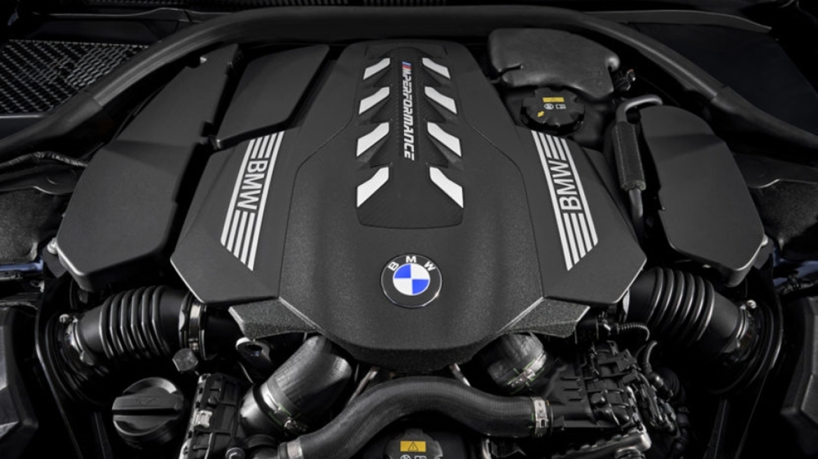 BMW-M850i-engine4567654