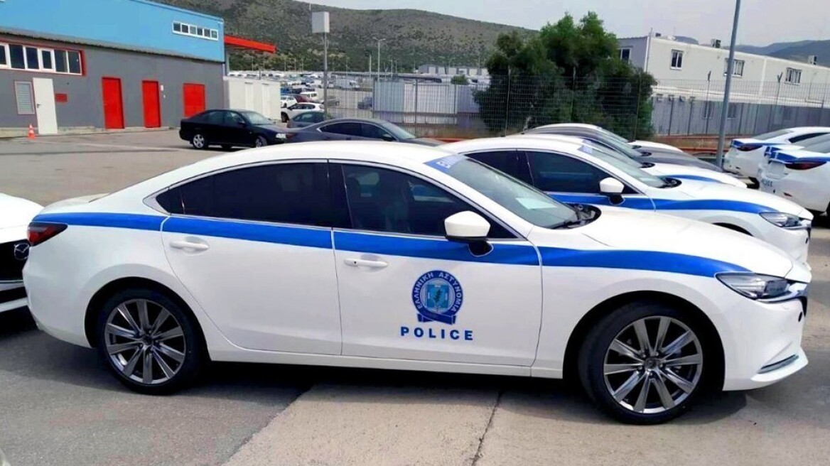 200617105657_Mazda6-police__1_