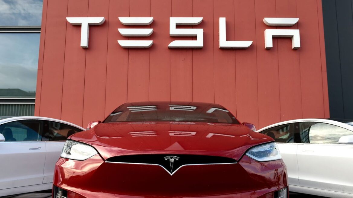 Tesla-1