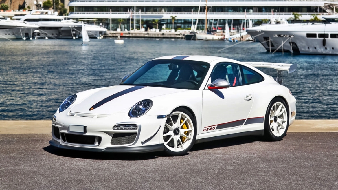 Porsche_911_GT3_RS_1