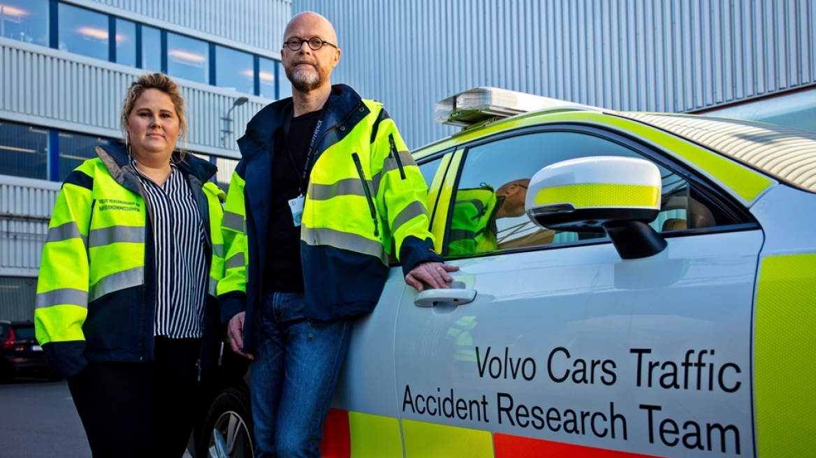 Volvo_50_years_Crash_Scene_Investigators_3
