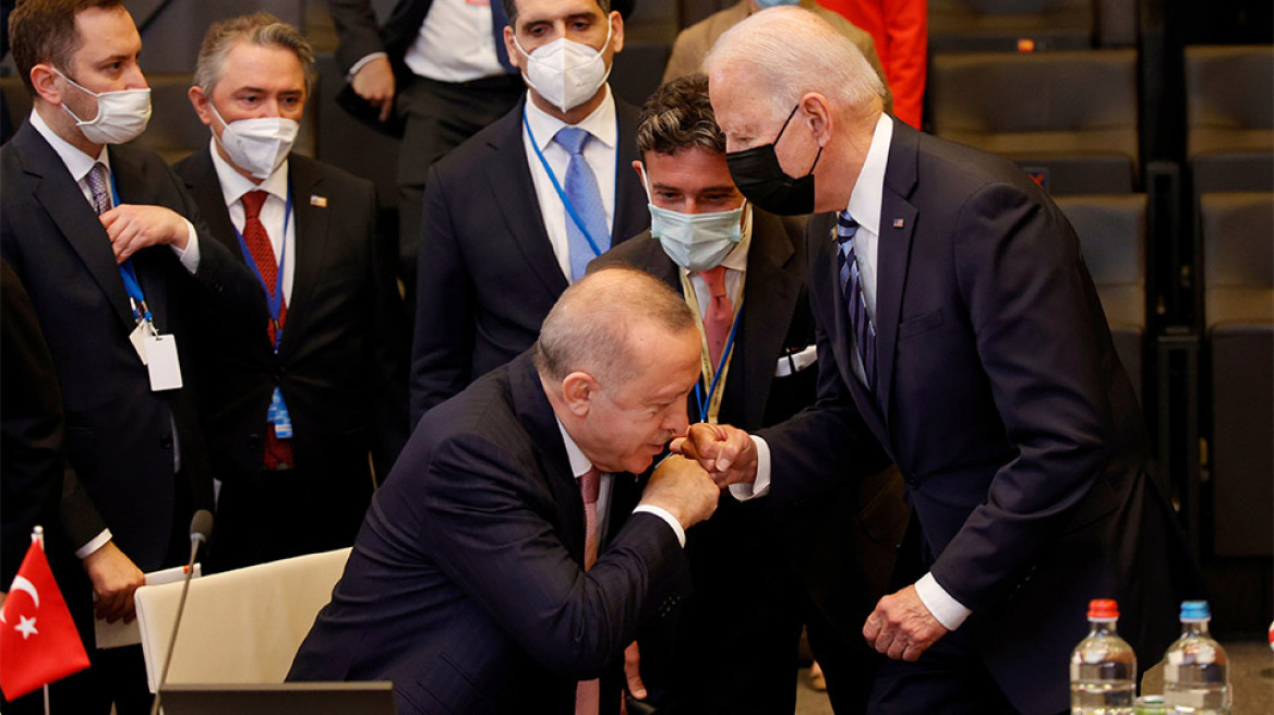 biden-erdogan-arthro