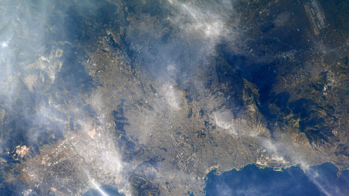 Athens_from_ISS_Πηγη_Shane_Kimbrough