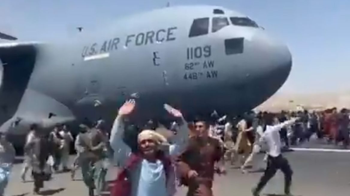 afganistan-aeroplano3
