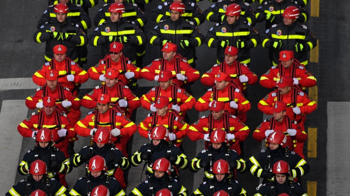 romania_firemen