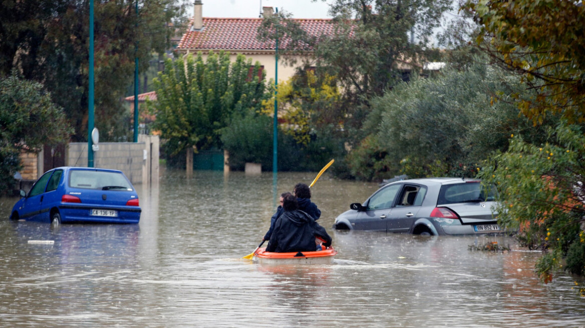 1170055-des-inondations-dans-le-sud-est-de-la-france-le-24-novembre-illustration