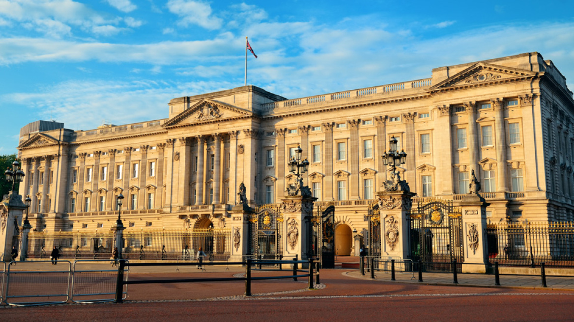Buckingham-Palace-0