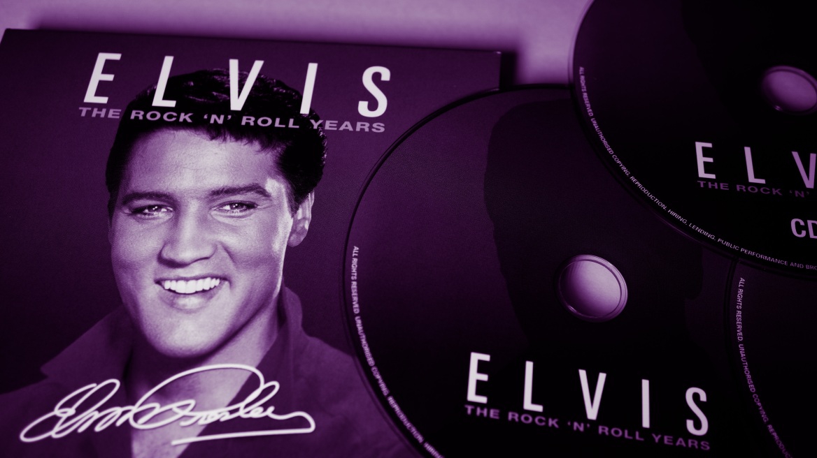 Elvis_Exof