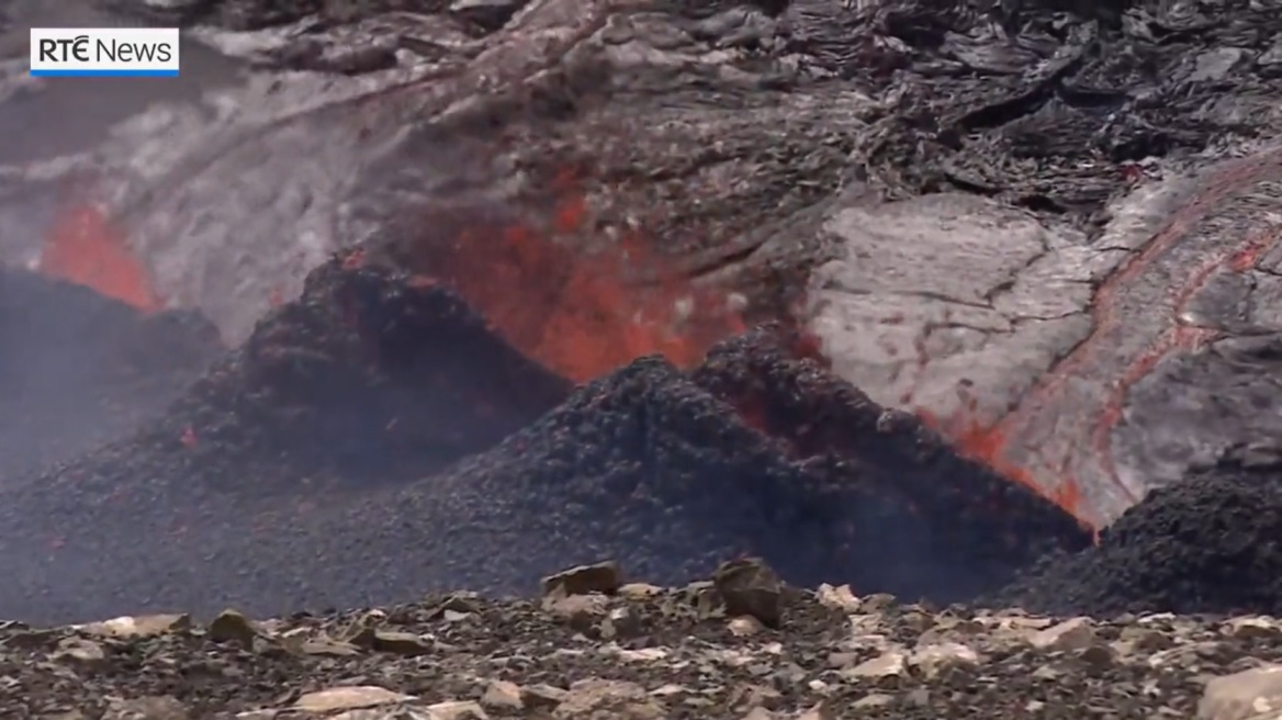 Volcano_Iceland2