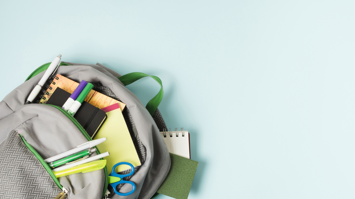 opened-backpack-with-school-supplies