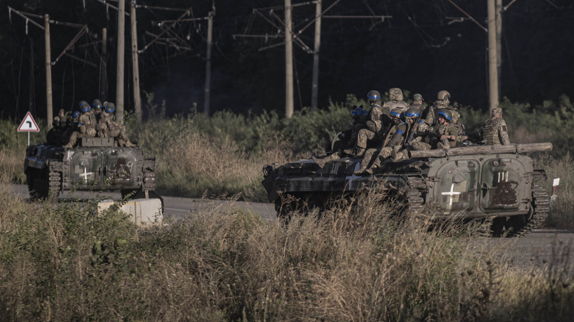 ukraine-troops-m