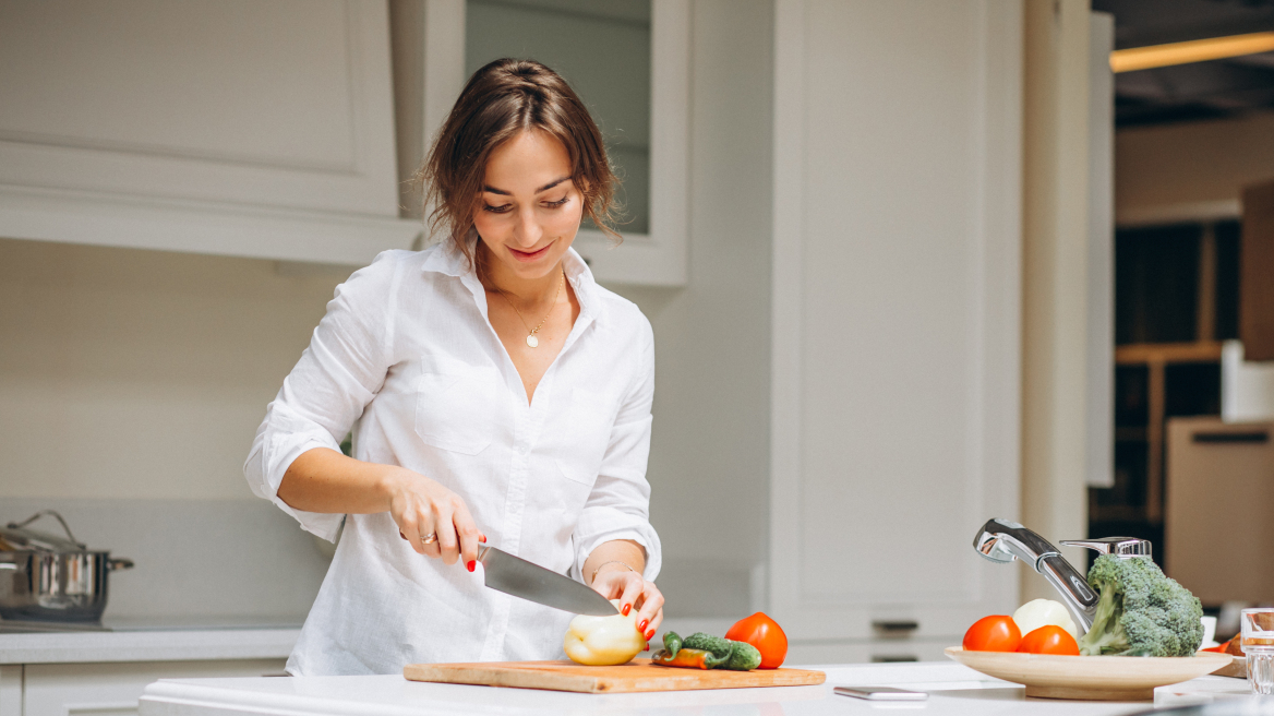 young-woman-kitchen-cooking-breakfast