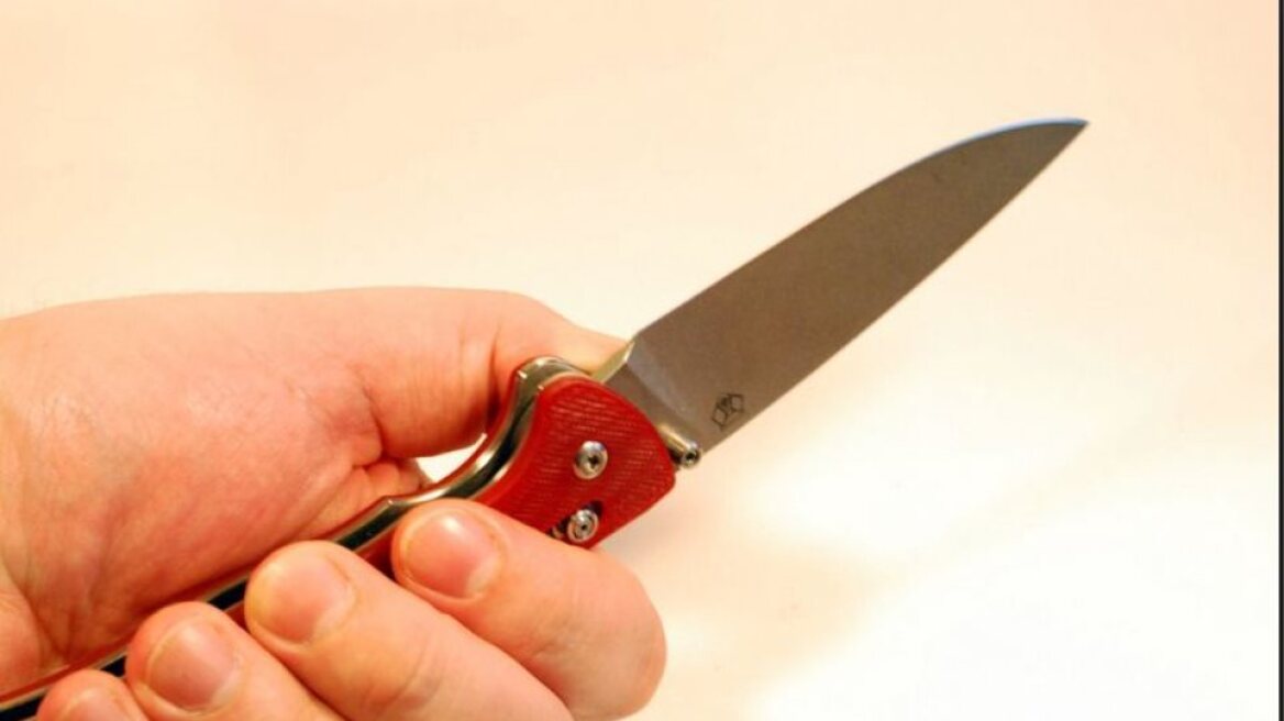 hand-knife