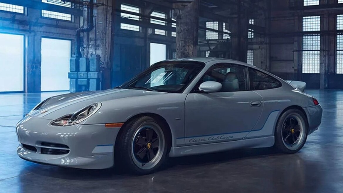 230301151557_Porsche-911-Classic-Club-Coupe-4