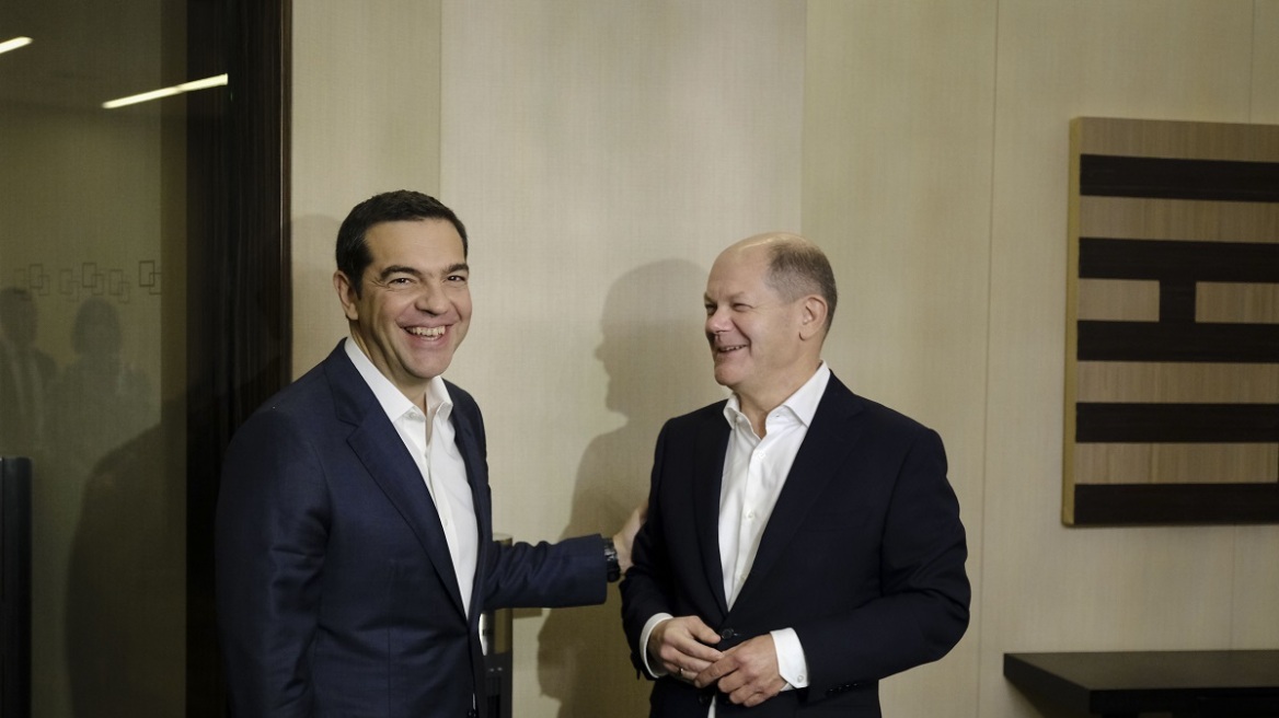 tsipras_solts