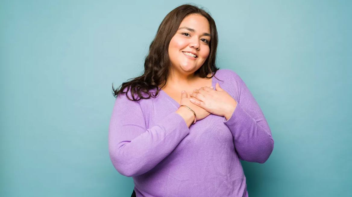woman_heart_obese_fat_2252633247