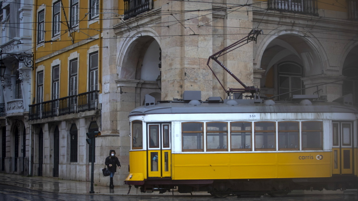 lisbon_tram