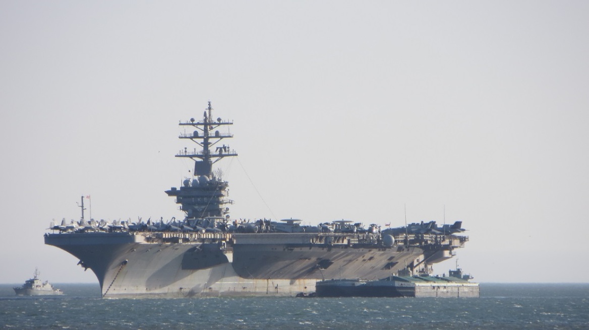 USS_Dwight_D__Eisenhower