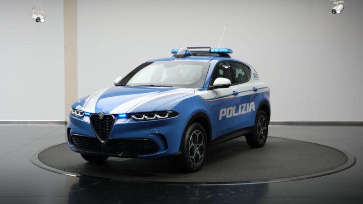 231201112614_Alfa-Romeo-Tonale-police-Pantera