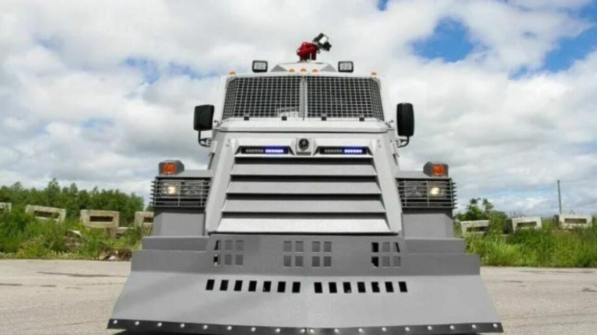 240216142223_Inkas-Armored-Riot-Control-Vehicle-2