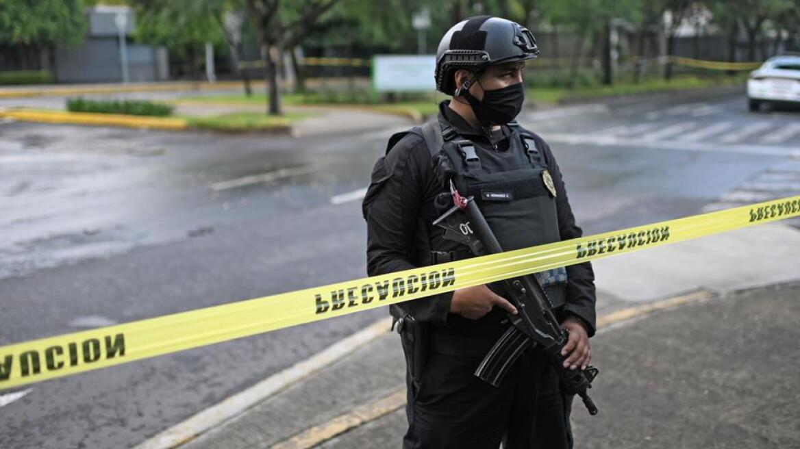 Mexico_Police