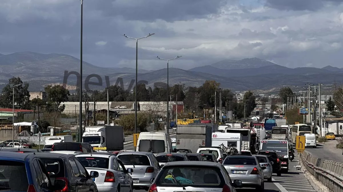 240312181318_traffic_Aspropyrgos