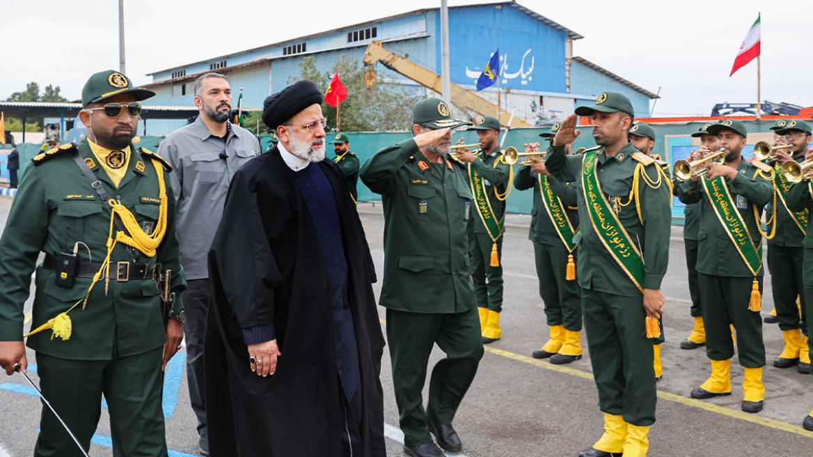 arthrou-Iranian-Revolutionary-Guards