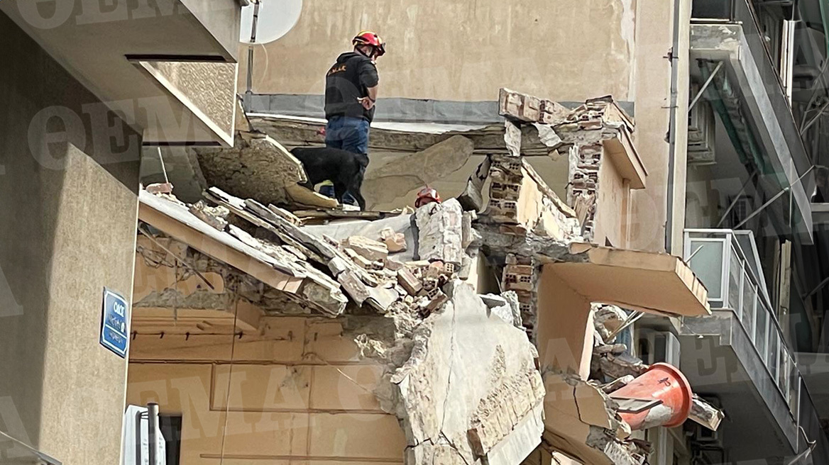 Πειραιάς: Ένας νεκρός αστυνομικός από την κατάρρευση κτηρίου στο Πασαλιμάνι  - 7 προσαγωγές