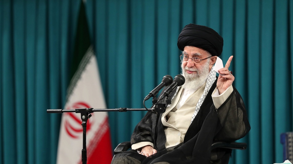 Iran-Ayatollah-Ali-Khamenei