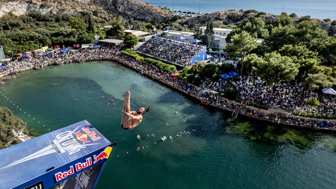 Red-Bull-Cliff-Diving__11_