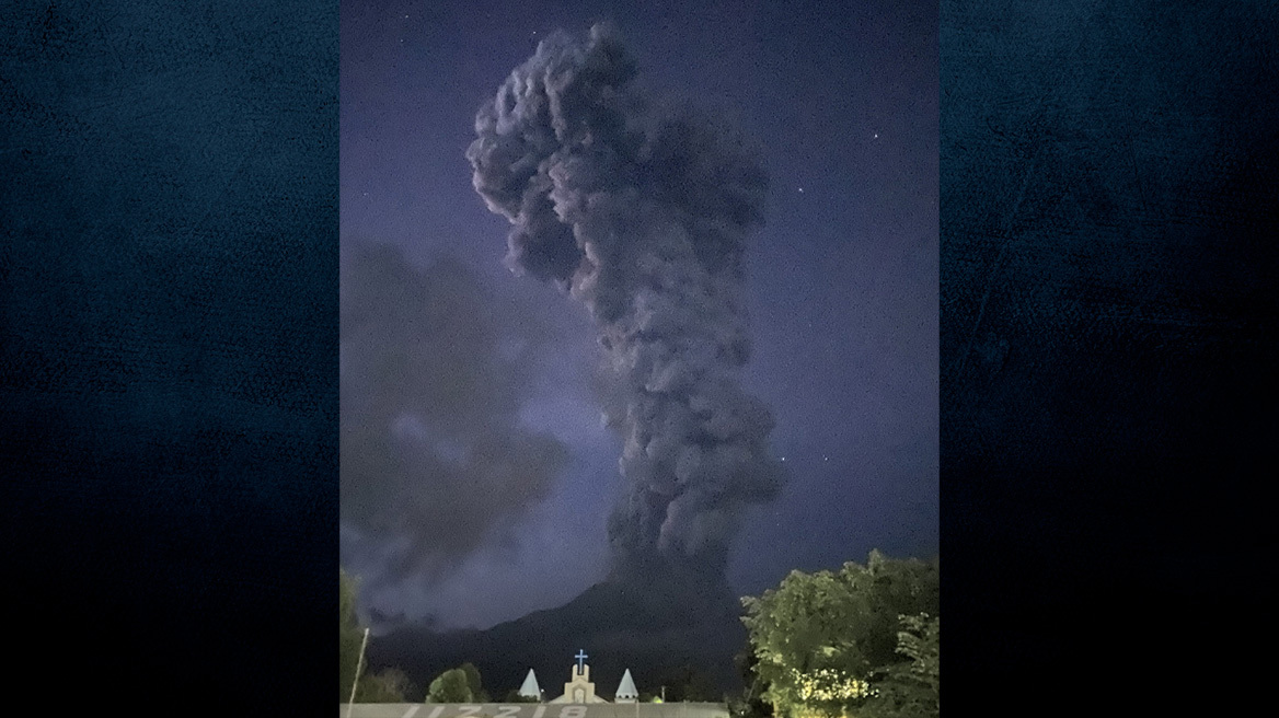 Philippines-volcano-arthrou